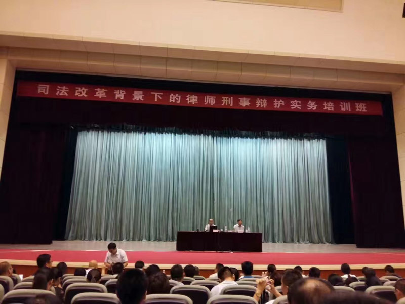 法律熱點(diǎn)速遞:深圳婚姻律師來(lái)講講離婚時(shí)家庭車輛該怎么分