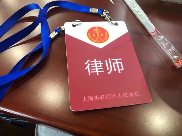深圳離婚律師來講講訴狀中是否可以寫明父母雙方輪流直接撫養子女
